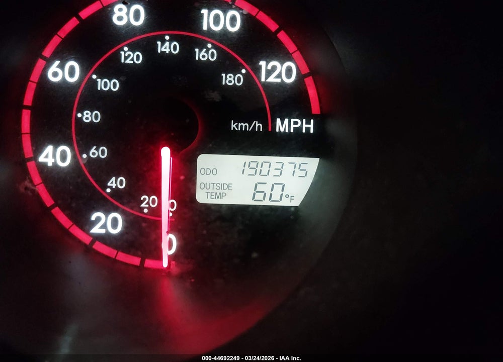 2004 TOYOTA MATRIX XR VIN: 2T1KR32E44C245453