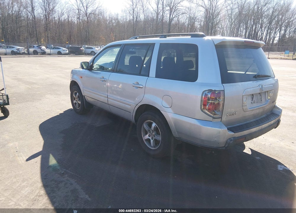 2008 HONDA PILOT EX-L VIN: 5FNYF18518B049258