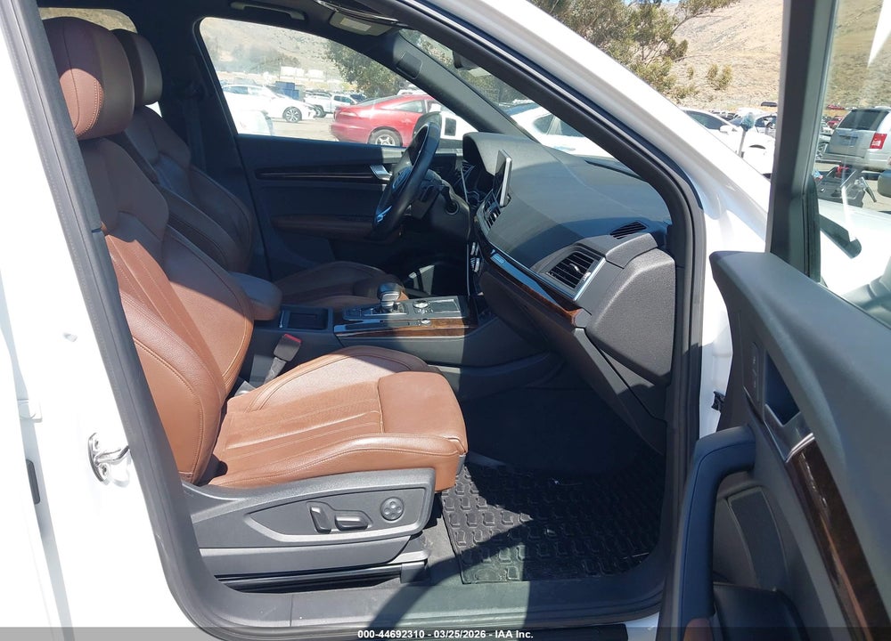 2019 AUDI Q5 45 PREMIUM VIN: WA1BNAFY5K2042999