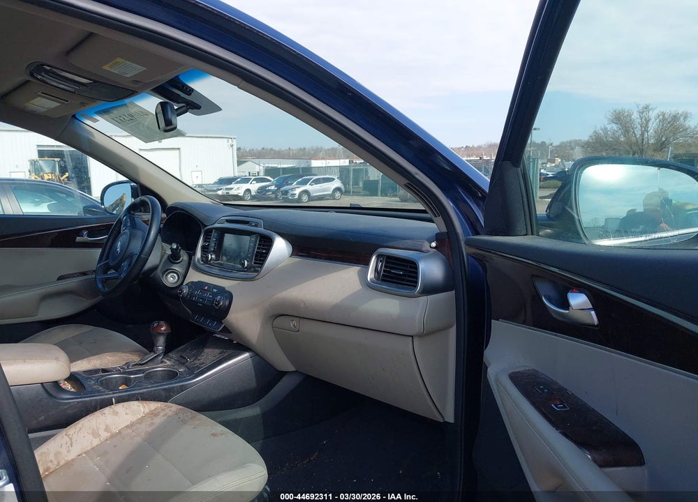 2017 KIA SORENTO 2.4L LX VIN: 5XYPGDA34HG292834