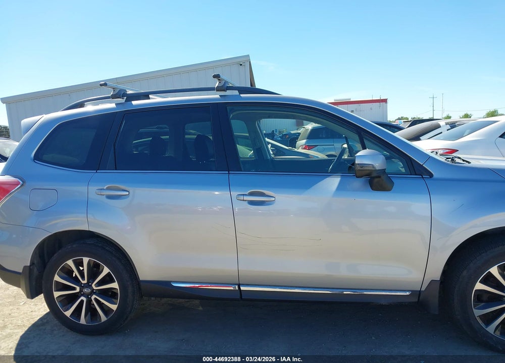 2018 SUBARU FORESTER 2.0XT TOURING VIN: JF2SJGWC8JH493110