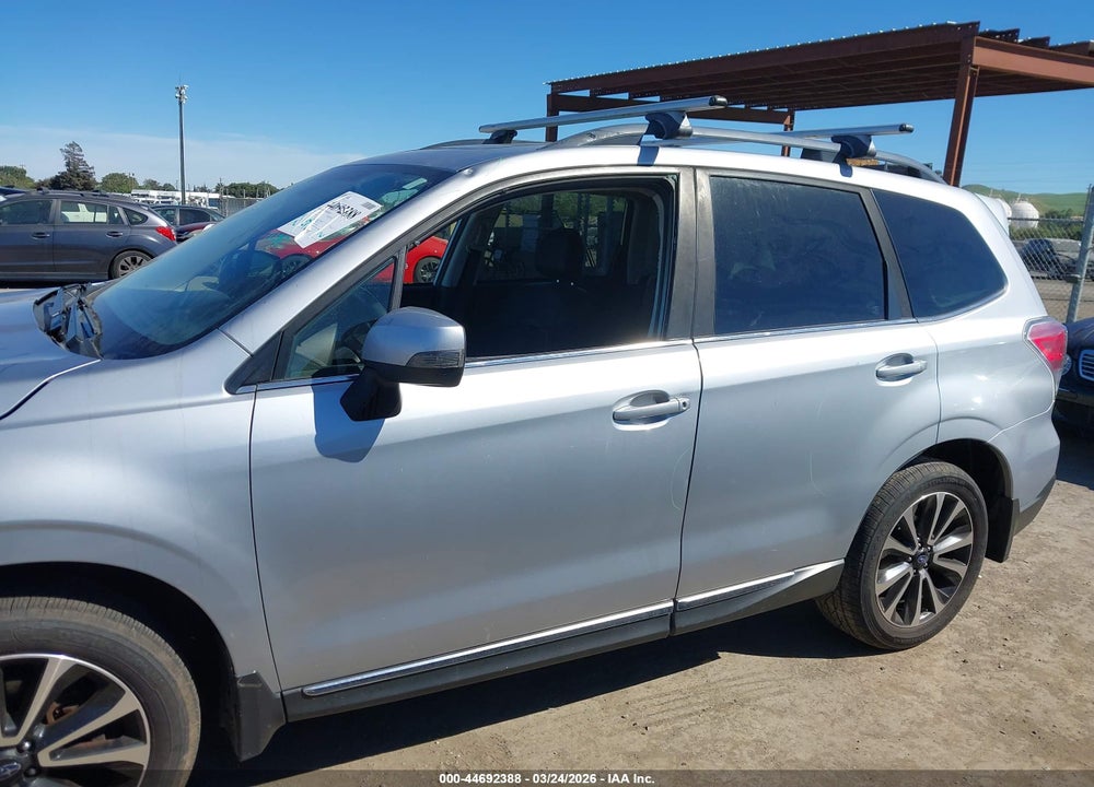 2018 SUBARU FORESTER 2.0XT TOURING VIN: JF2SJGWC8JH493110
