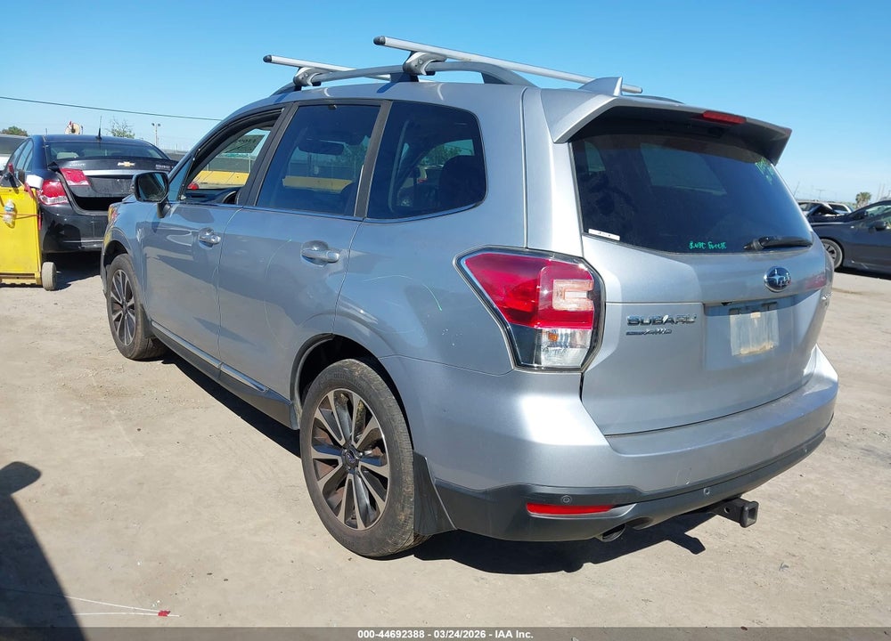 2018 SUBARU FORESTER 2.0XT TOURING VIN: JF2SJGWC8JH493110