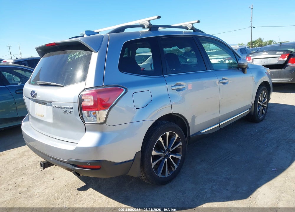 2018 SUBARU FORESTER 2.0XT TOURING VIN: JF2SJGWC8JH493110