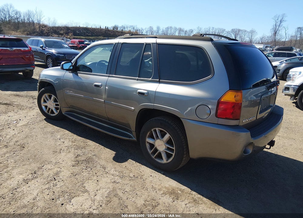 2006 GMC ENVOY DENALI VIN: 1GKET63M862278631
