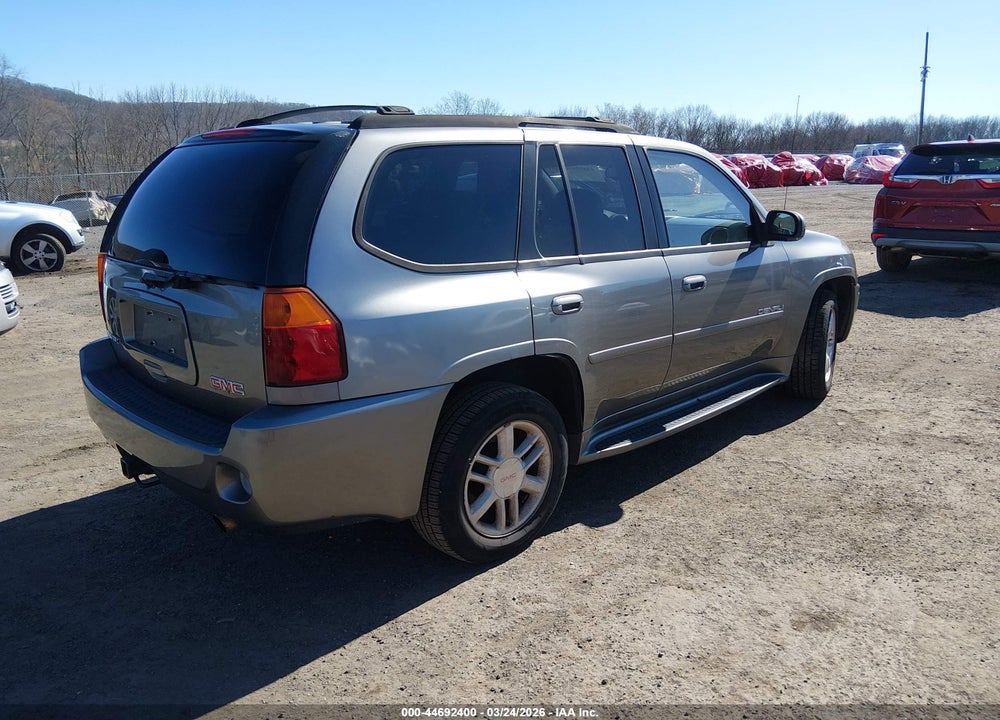 2006 GMC ENVOY DENALI VIN: 1GKET63M862278631