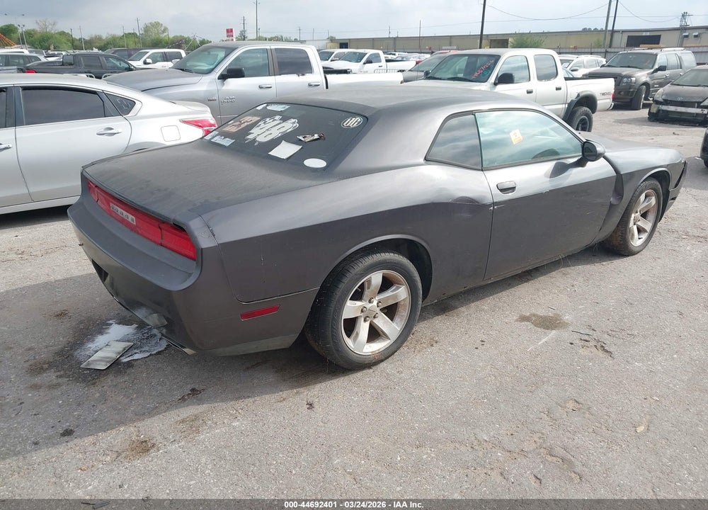 2014 DODGE CHALLENGER SXT VIN: 2C3CDYAG1EH195058
