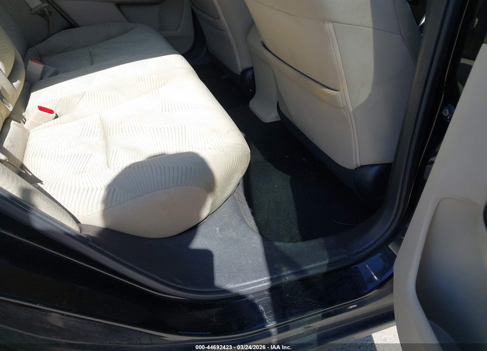 2016 HONDA ACCORD LX VIN: 1HGCR2F35GA007936