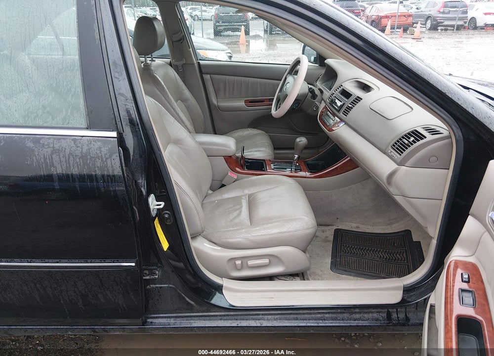 2002 TOYOTA CAMRY XLE V6 VIN: 4T1BF30K82U015198