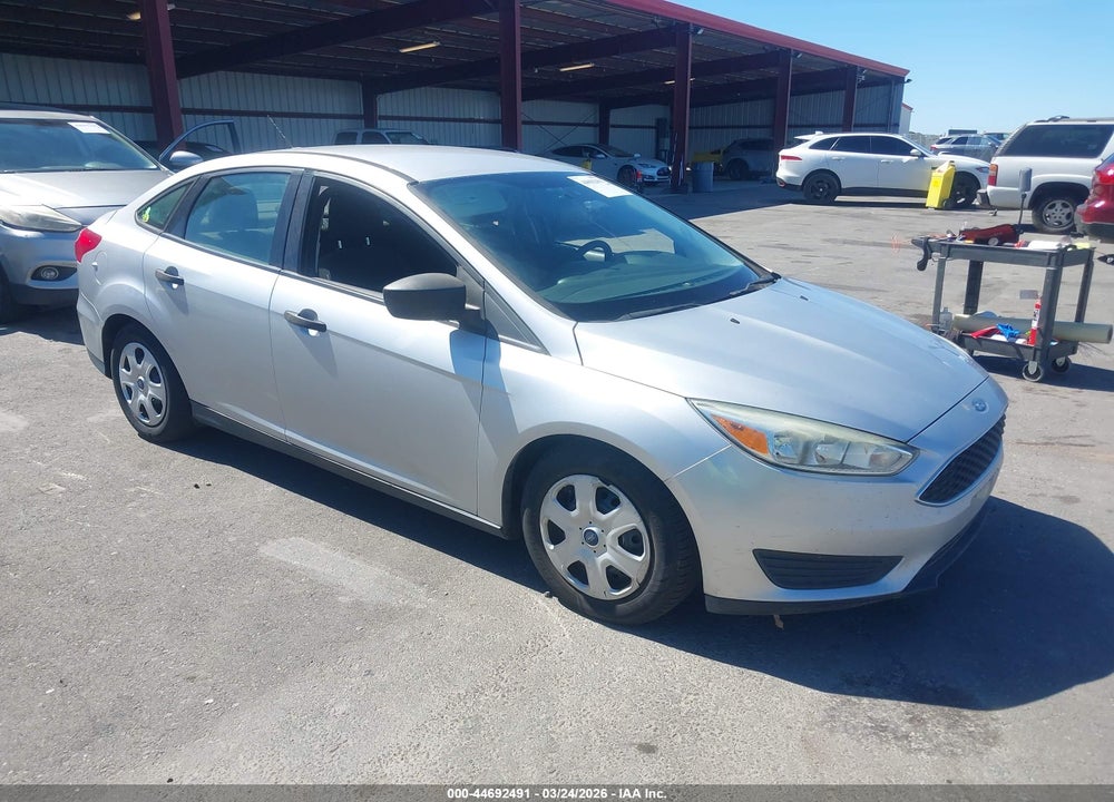 2015 FORD FOCUS S VIN: 1FADP3E21FL306775