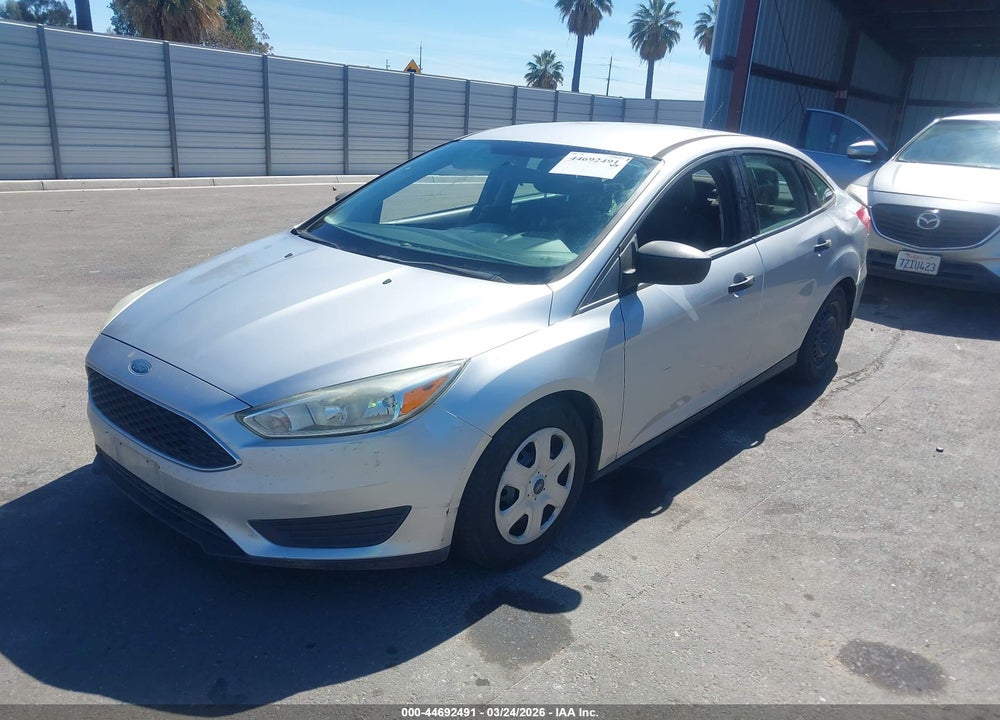 2015 FORD FOCUS S VIN: 1FADP3E21FL306775