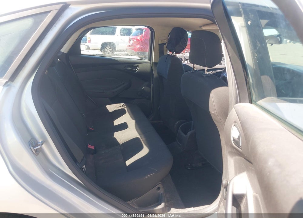 2015 FORD FOCUS S VIN: 1FADP3E21FL306775