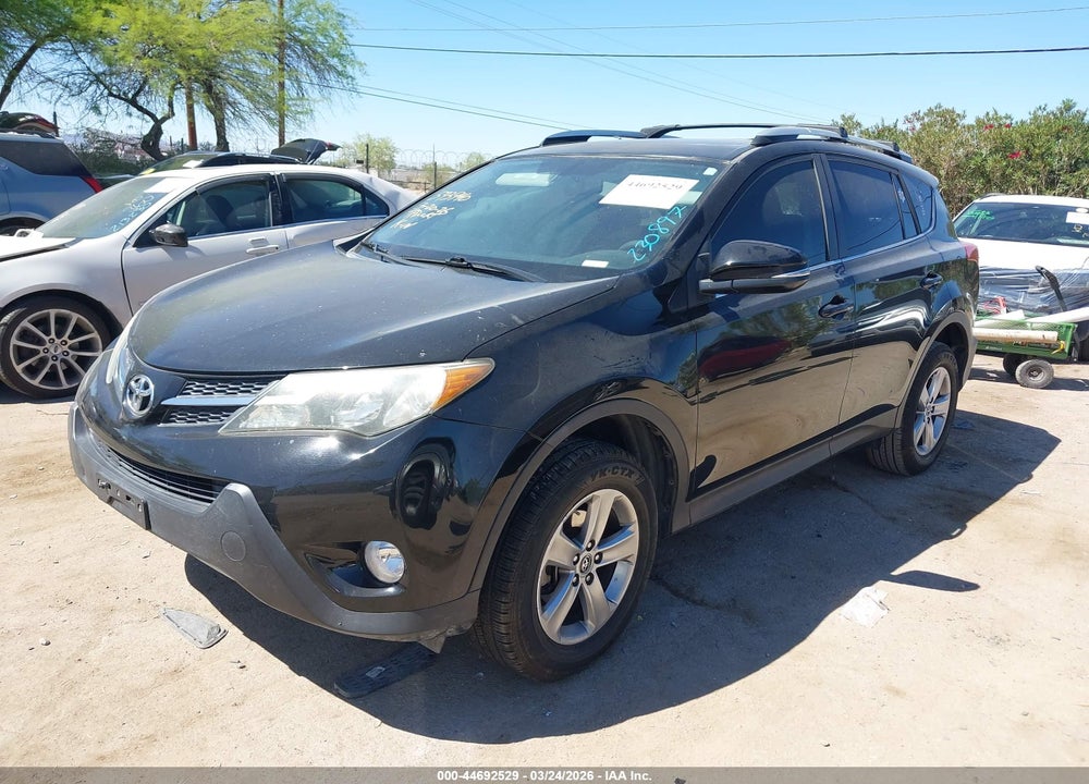 2015 TOYOTA RAV4 XLE VIN: 2T3WFREV7FW230897