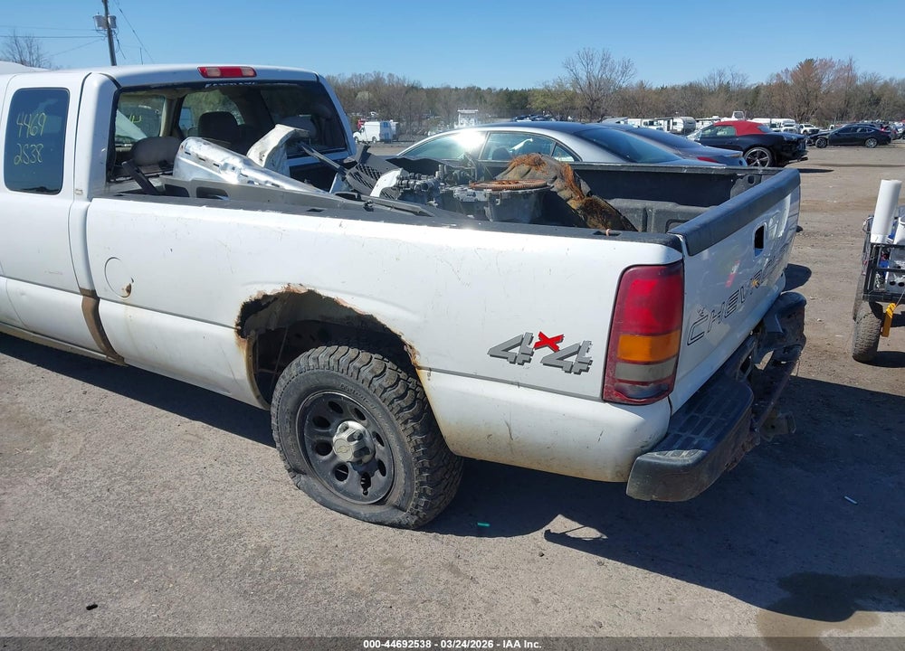 2005 CHEVROLET SILVERADO 1500 WORK TRUCK VIN: 1GCEK19T95E311021
