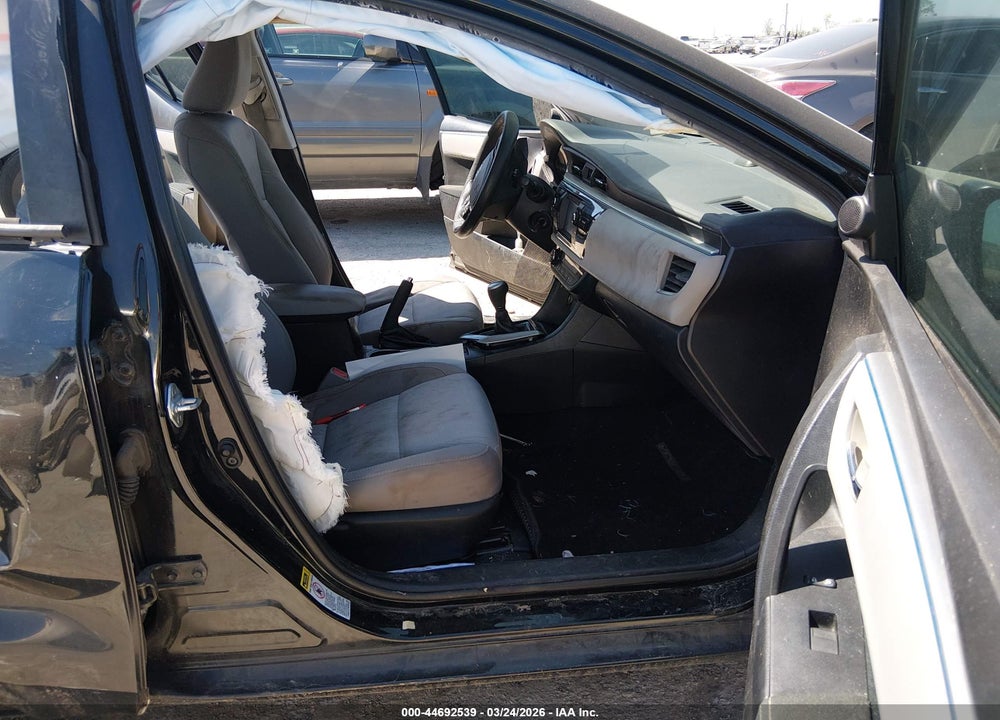 2016 TOYOTA COROLLA LE PLUS VIN: 5YFBURHE4GP483106