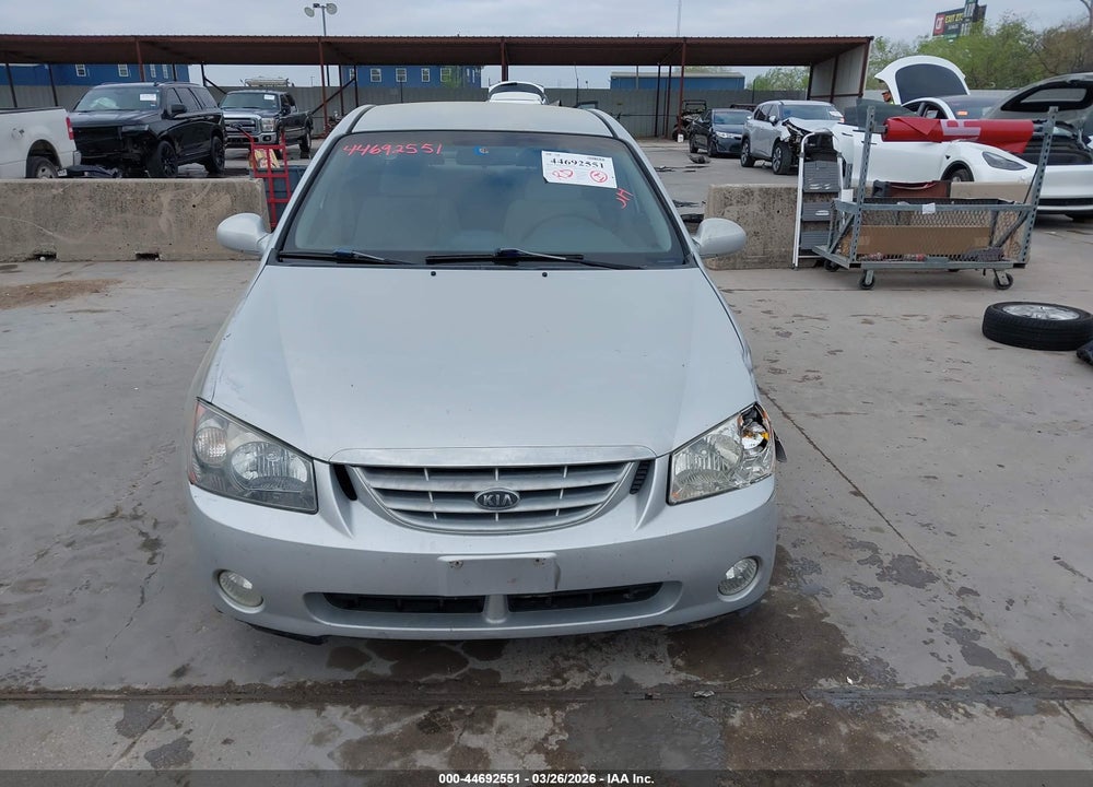 2004 KIA SPECTRA EX/LX VIN: KNAFE121745064520