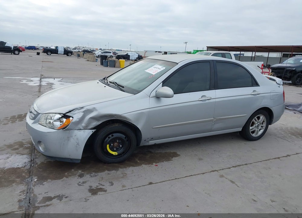 2004 KIA SPECTRA EX/LX VIN: KNAFE121745064520