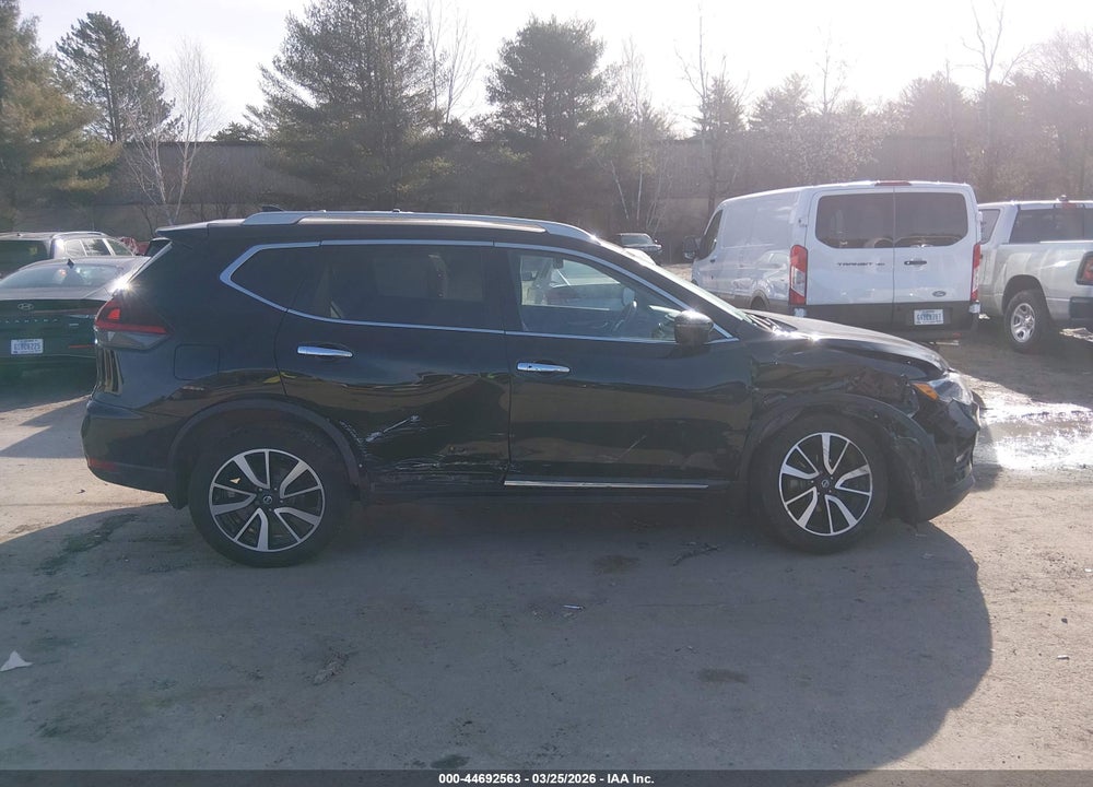 2019 NISSAN ROGUE SL VIN: 5N1AT2MV7KC813684
