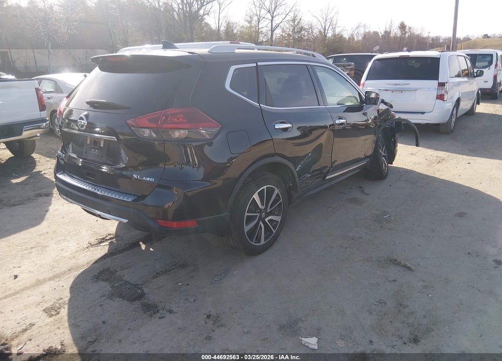 2019 NISSAN ROGUE SL VIN: 5N1AT2MV7KC813684