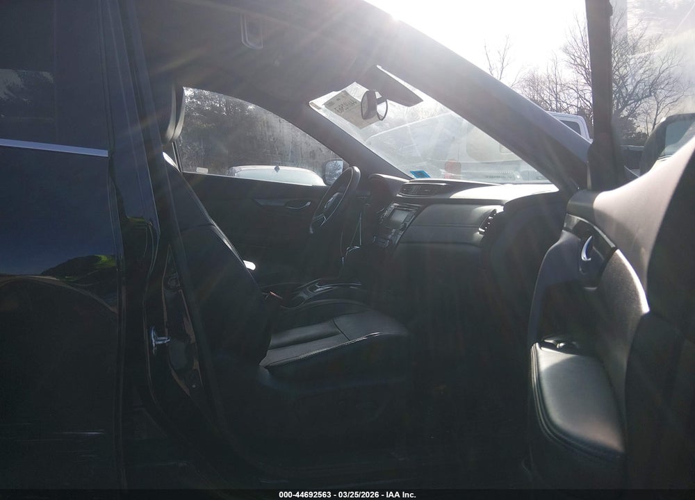 2019 NISSAN ROGUE SL VIN: 5N1AT2MV7KC813684