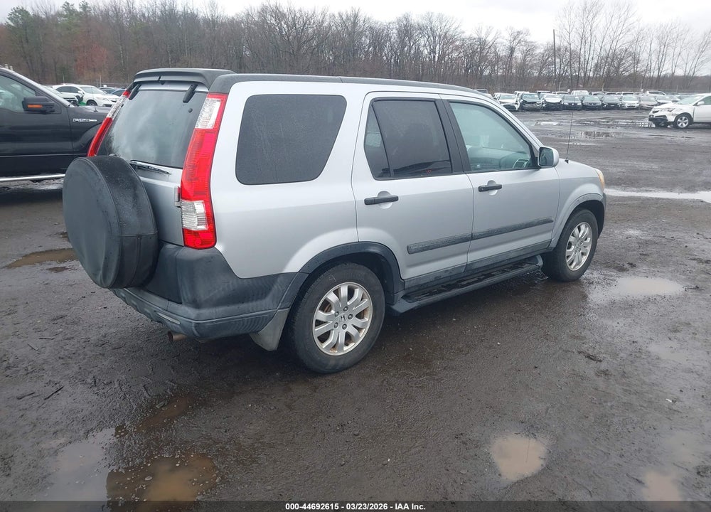 2005 HONDA CR-V EX VIN: SHSRD78825U334336