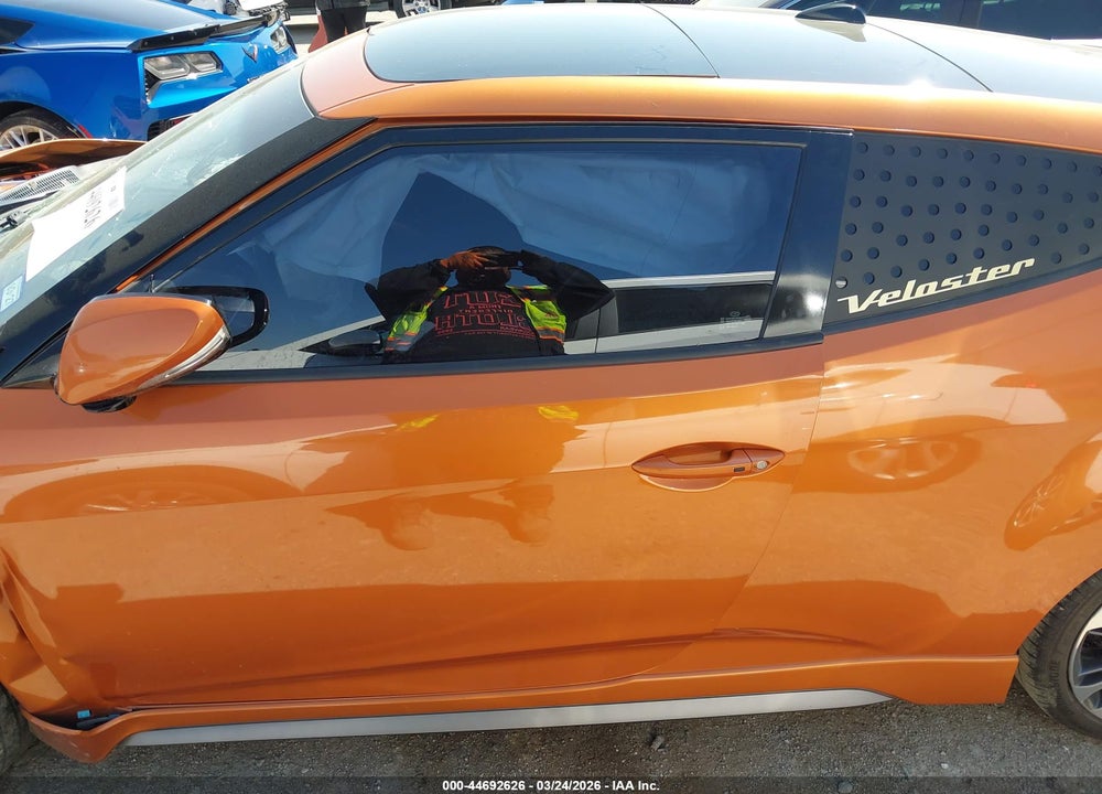 2016 HYUNDAI VELOSTER TURBO VIN: KMHTC6AE2GU252459