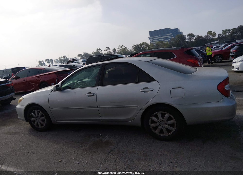 2004 TOYOTA CAMRY XLE V6 VIN: 4T1BF32K44U575610