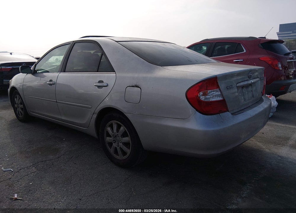 2004 TOYOTA CAMRY XLE V6 VIN: 4T1BF32K44U575610