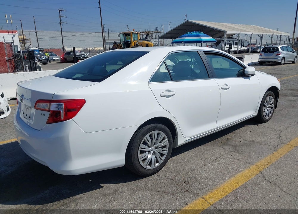 2014 TOYOTA CAMRY LE VIN: 4T1BF1FK8EU444020