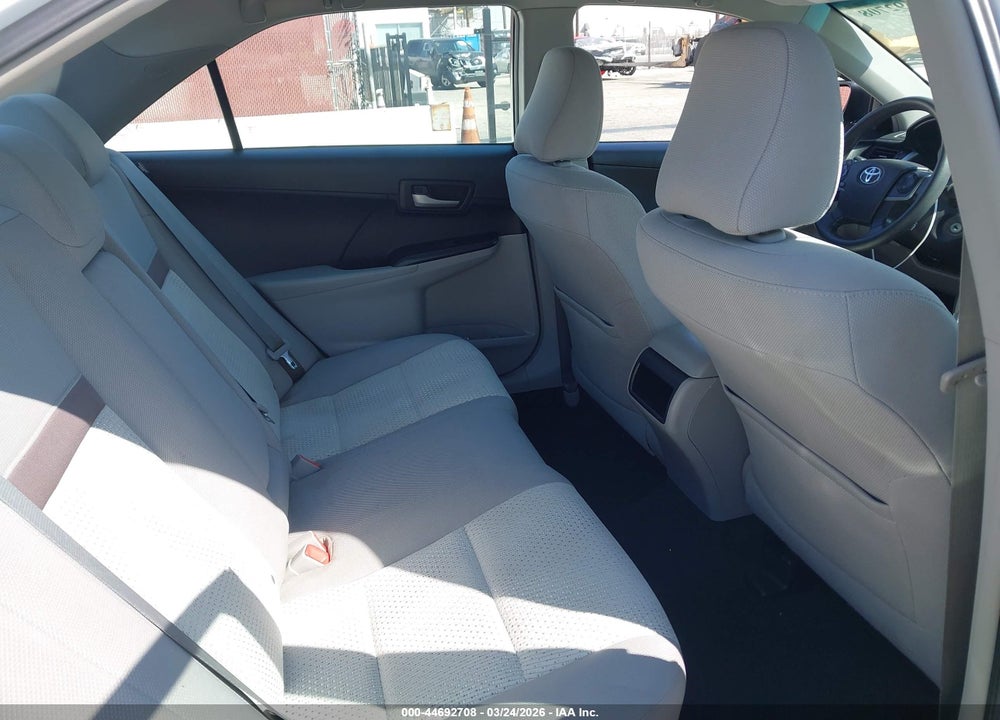2014 TOYOTA CAMRY LE VIN: 4T1BF1FK8EU444020