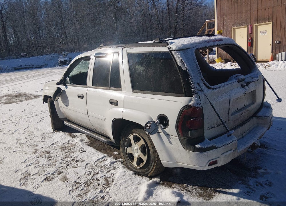 2006 CHEVROLET TRAILBLAZER LS VIN: 1GNDT13S762283898