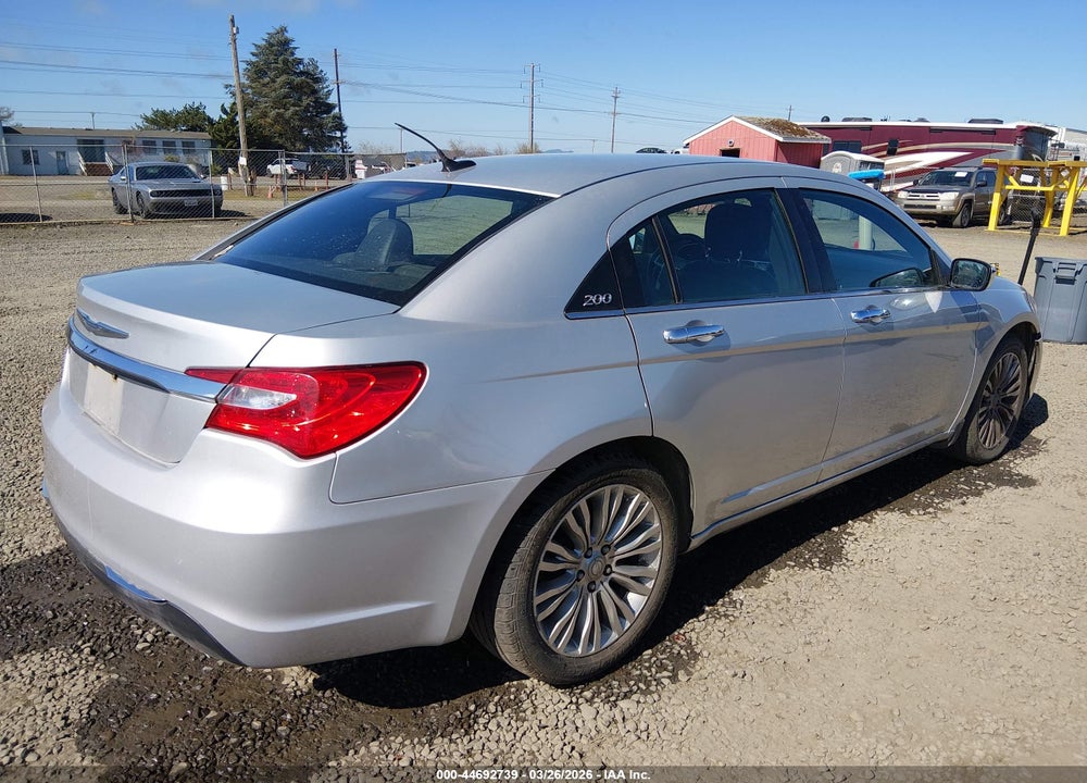 2012 CHRYSLER 200 LIMITED VIN: 1C3CCBCG9CN113238