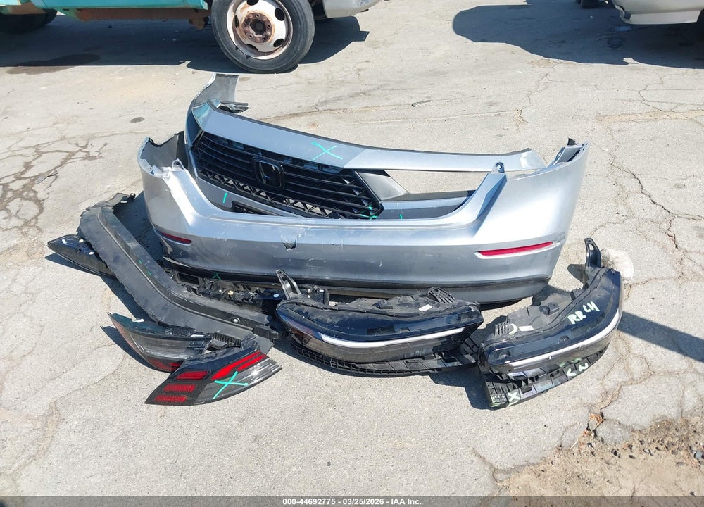 2025 HONDA ACCORD LX VIN: 1HGCY1F29SA017592