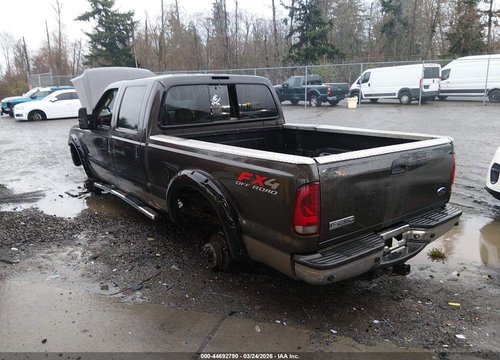 2005 FORD F-250 LARIAT/XL/XLT VIN: 1FTSW21P85EC92456