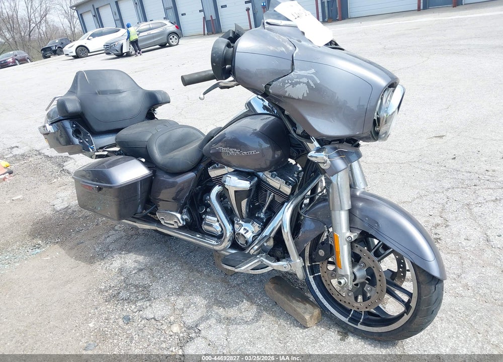 2014 HARLEY-DAVIDSON FLHXS STREET GLIDE SPECIAL VIN: 1HD1KRM13EB706606