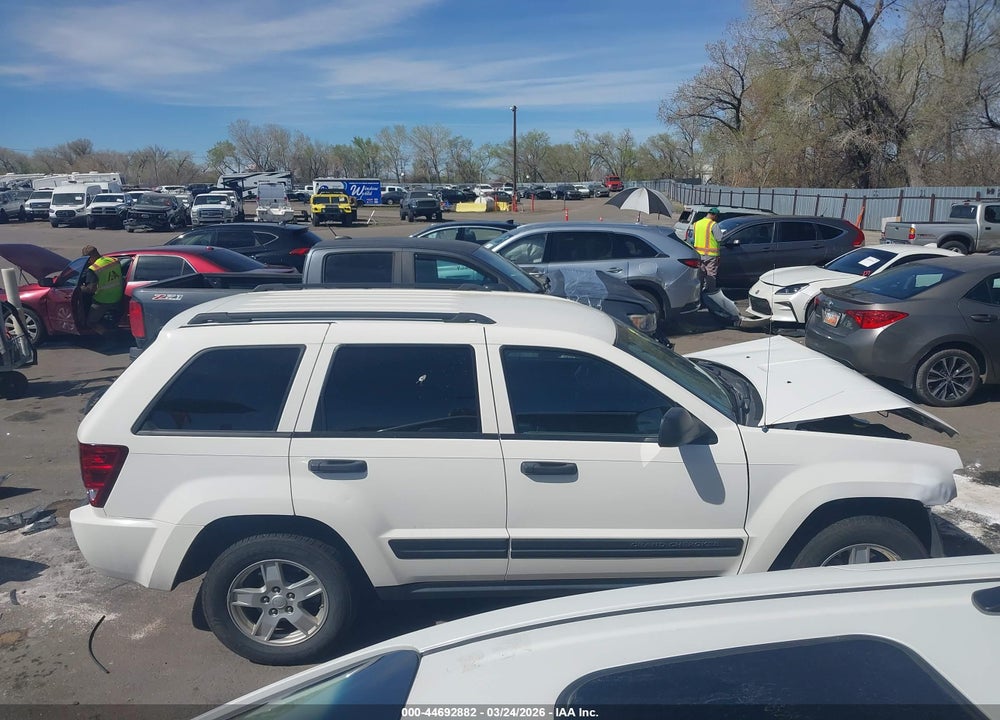 2005 JEEP GRAND CHEROKEE LAREDO VIN: 1J4GR48KX5C658894