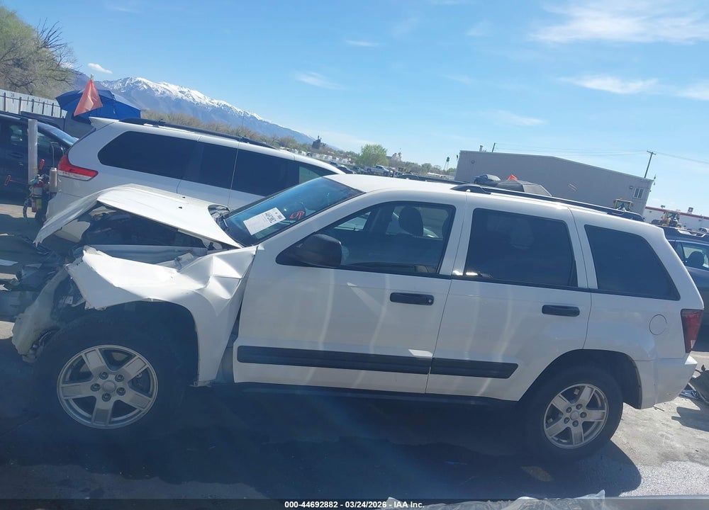 2005 JEEP GRAND CHEROKEE LAREDO VIN: 1J4GR48KX5C658894