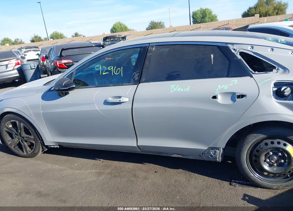 2022 KIA K5 GT-LINE VIN: 5XXG64J27NG106522