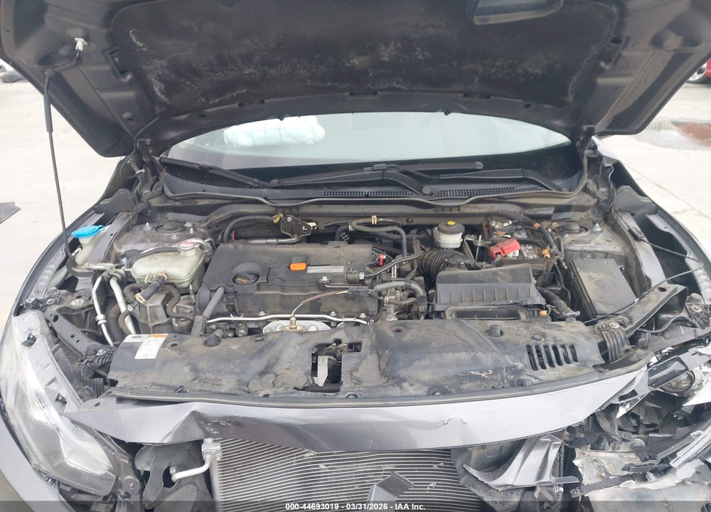 2018 HONDA CIVIC EX VIN: 19XFC2F70JE209409
