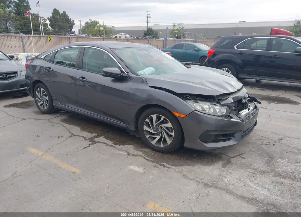 2018 HONDA CIVIC EX VIN: 19XFC2F70JE209409