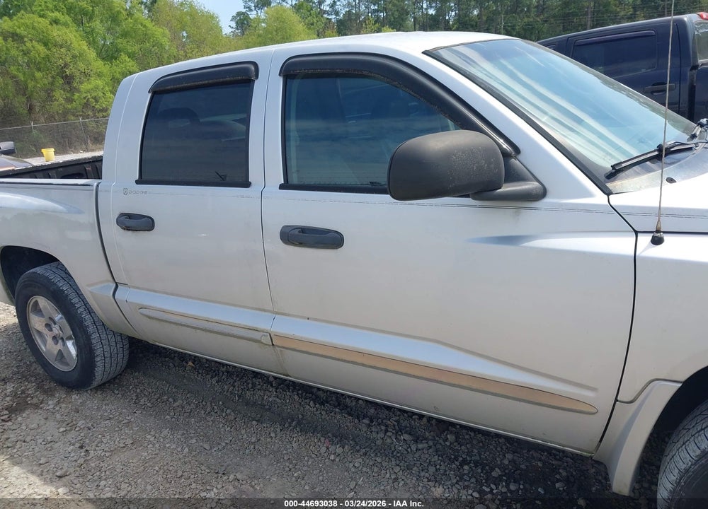 2005 DODGE DAKOTA LARAMIE VIN: 1D7HE58N95S138218