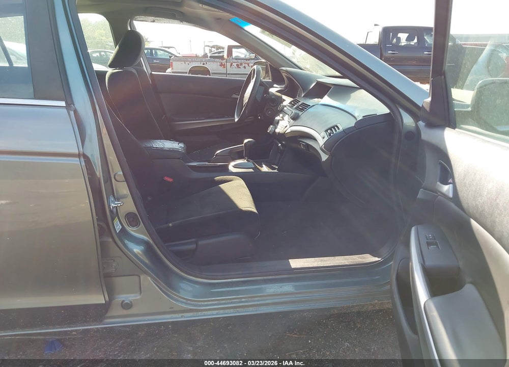 2009 HONDA ACCORD 2.4 EX VIN: 1HGCP26759A125612