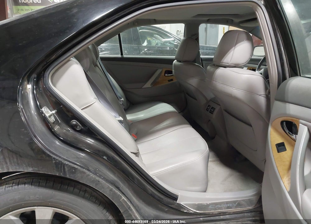 2007 TOYOTA CAMRY XLE V6 VIN: 4T1BK46K57U044397