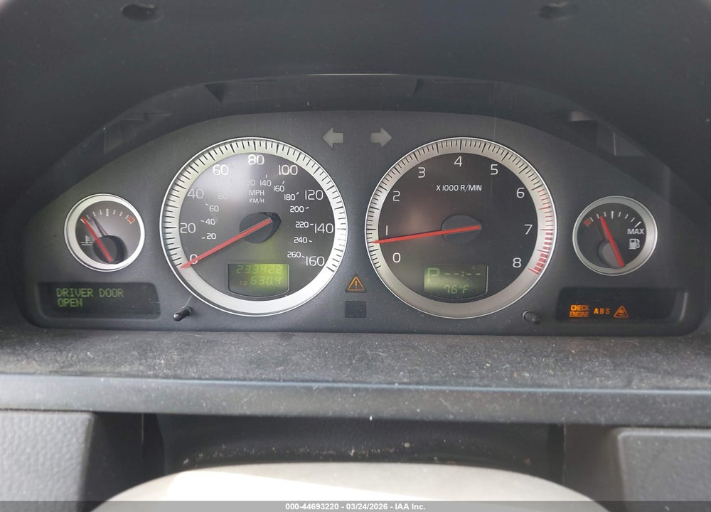 2011 VOLVO XC90 3.2 VIN: YV4952CZ6B1580198