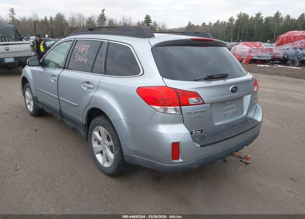2013 SUBARU OUTBACK 2.5I PREMIUM VIN: 4S4BRBCC9D3254211