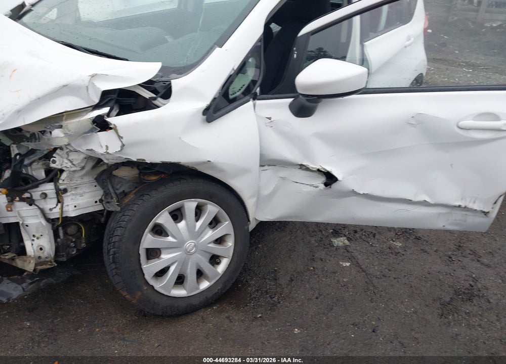 2015 NISSAN VERSA NOTE S PLUS VIN: 3N1CE2CP9FL427288