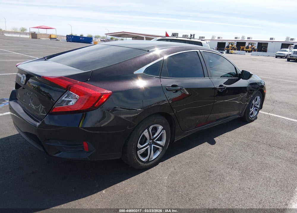 2018 HONDA CIVIC LX VIN: 2HGFC2F59JH537030