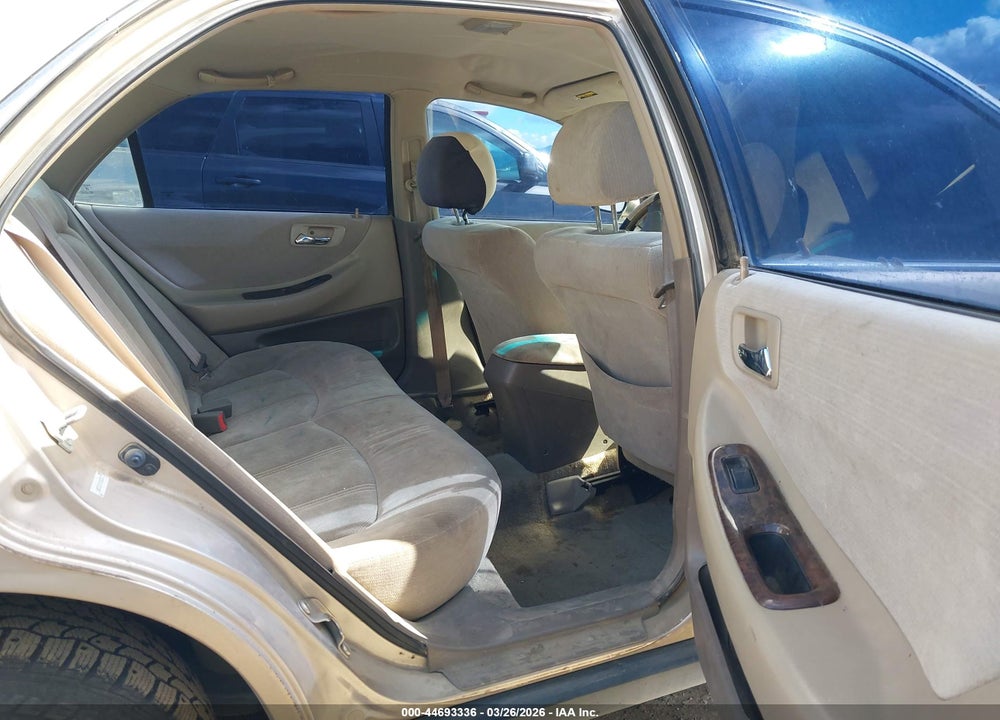 2000 HONDA ACCORD 2.3 SE VIN: 1HGCG5671YA042761