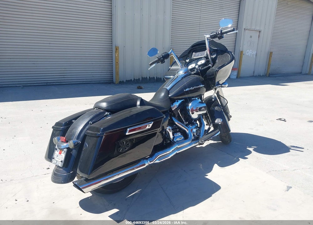 2016 HARLEY-DAVIDSON FLTRXS ROAD GLIDE SPECIAL VIN: 1HD1KTM15GB670434