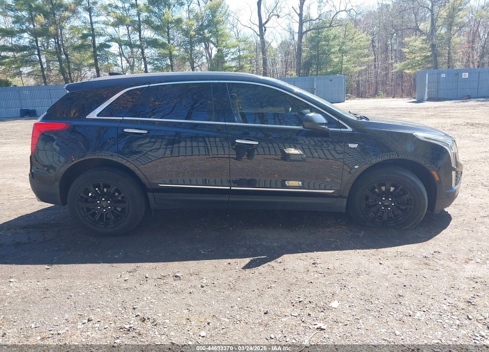 2017 CADILLAC XT5 LUXURY VIN: 1GYKNDRS3HZ324213